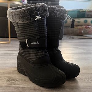 Kamik Kids' Black and Gray Snow Boots